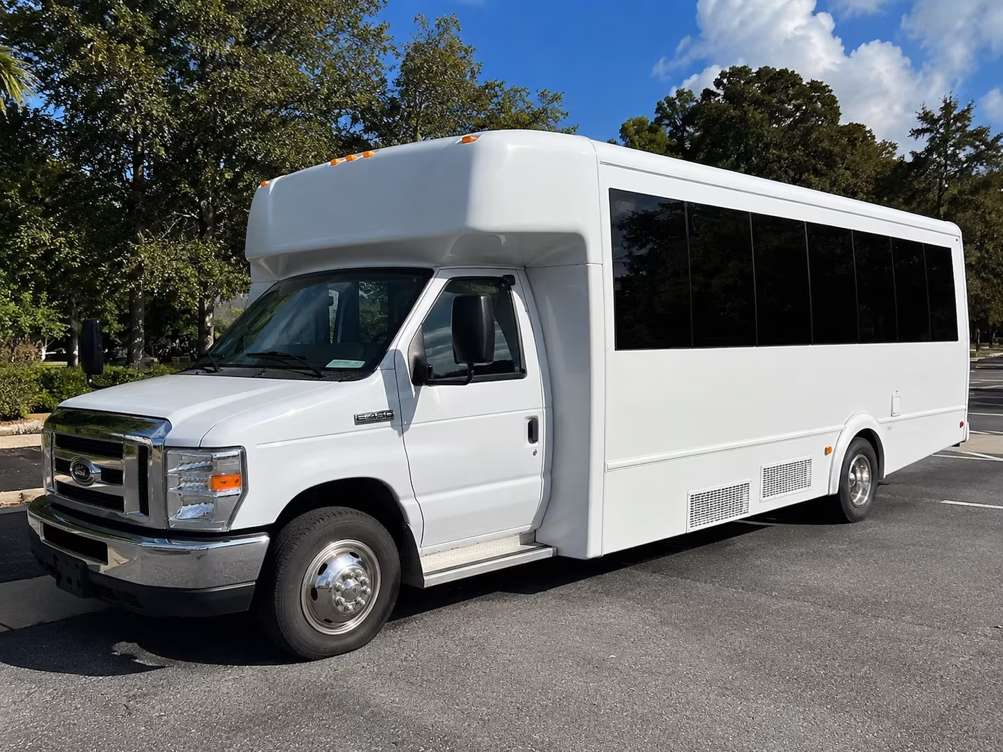 elizabeth sporting event party bus rental