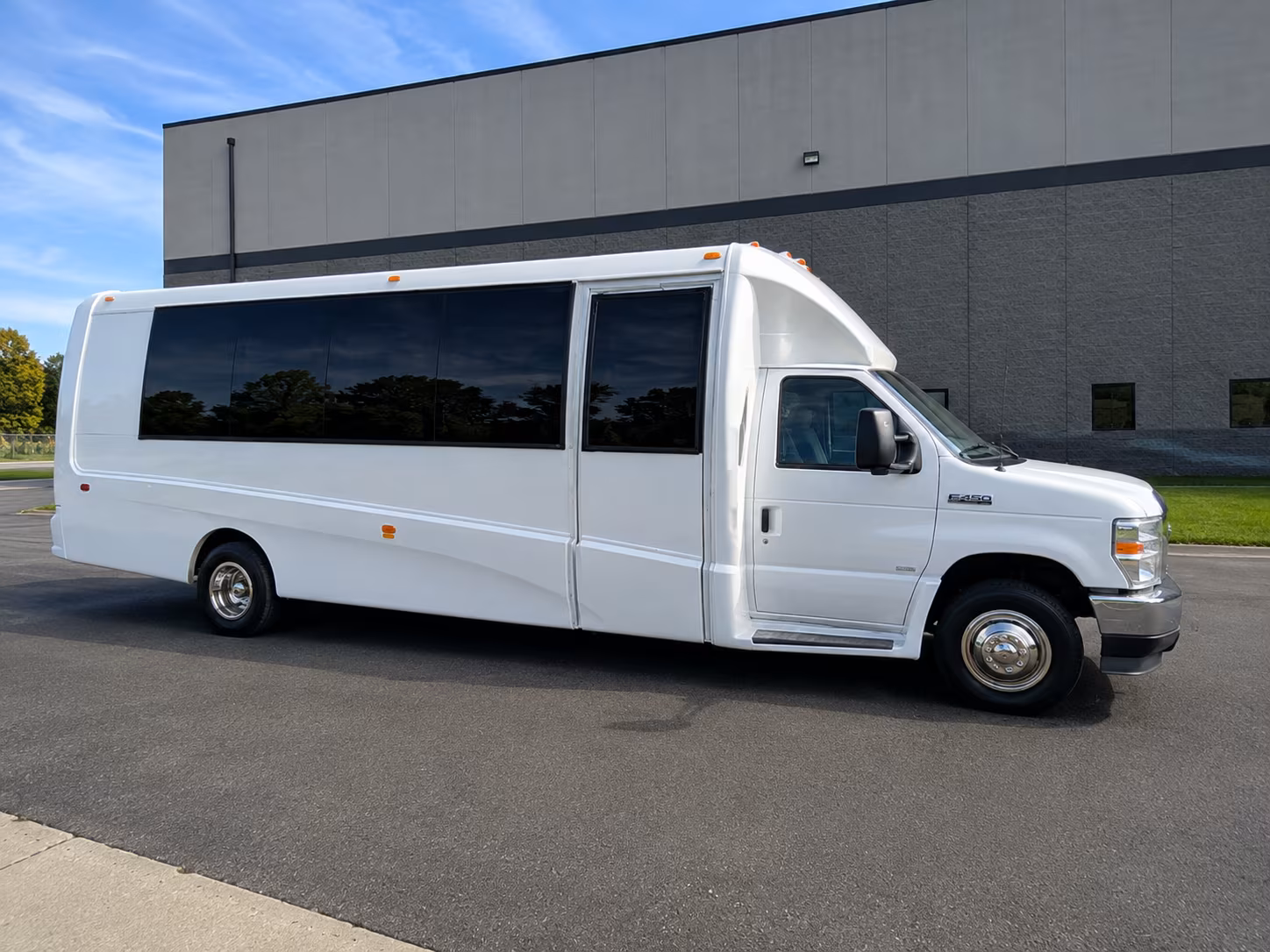 how seasonality and peak times affect charter bus rates in elizabeth new jersey