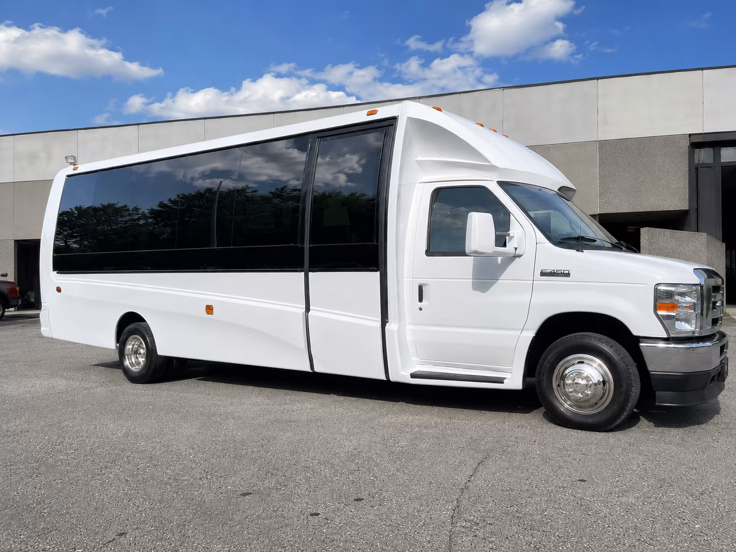 how the day of the week changes what a bus costs in elizabeth new jersey