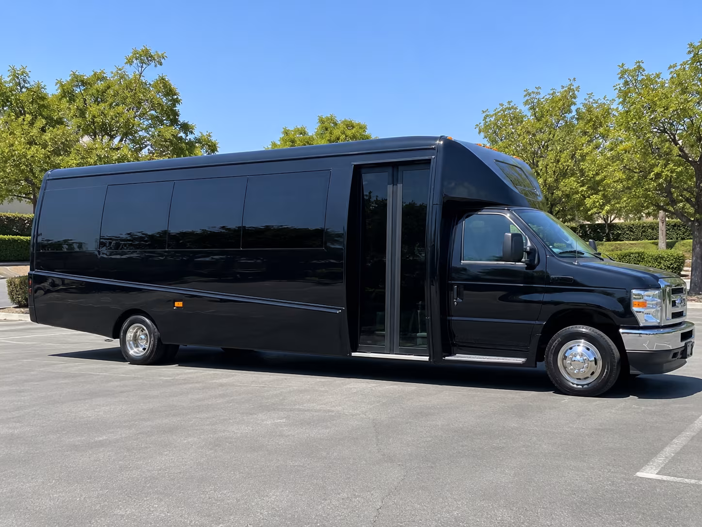 paterson prom charter bus rentals in paterson