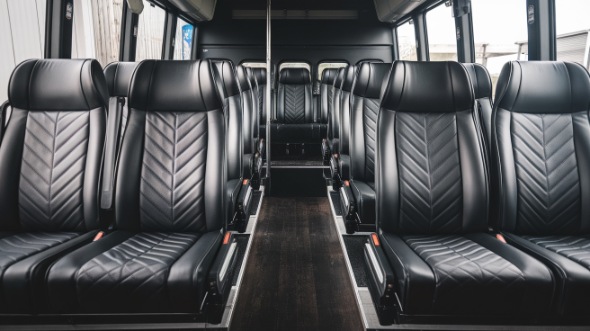 15 passenger minibus rental clifton