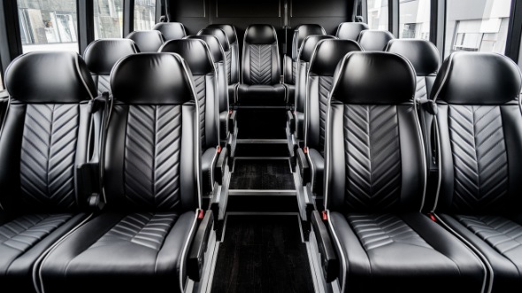 25 passenger minibus rental clifton